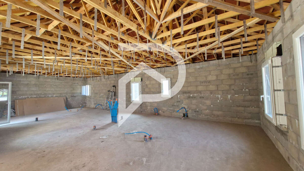 Maison neuve de plain-pied, 6 pièces 130 m² avec garage, proche ORTHEZ - photo 5