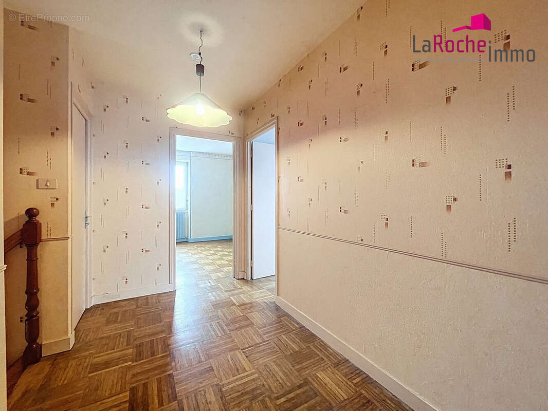 Maison 130 m² à Plouescat  - photo 6