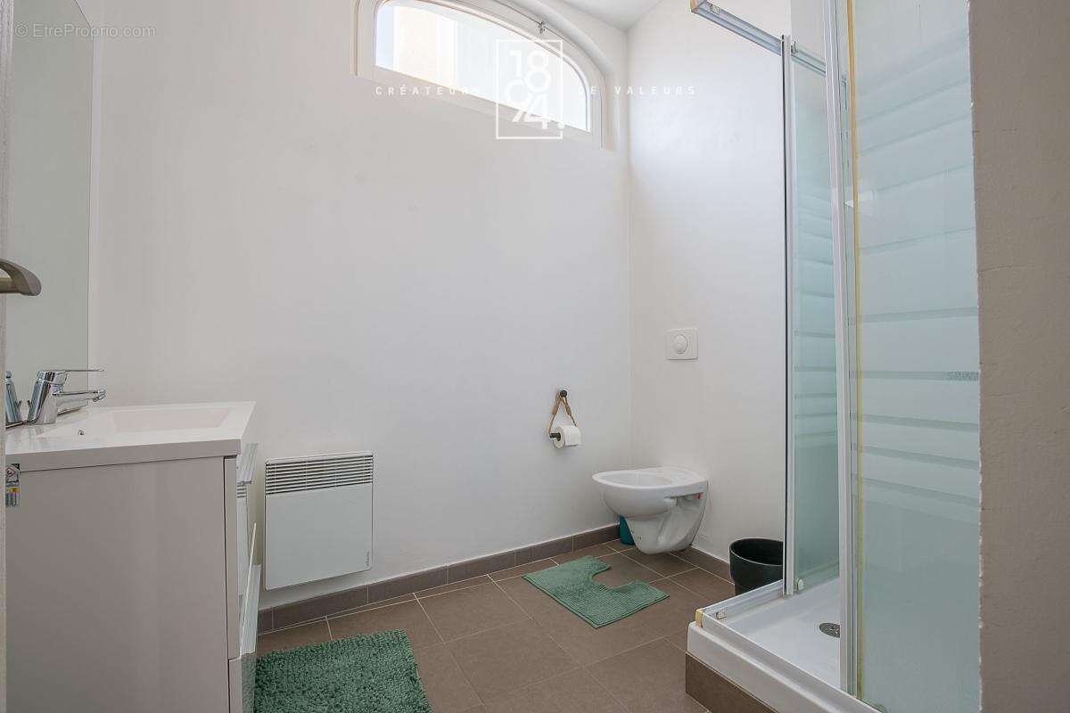 Appartement À Vendre - photo 5
