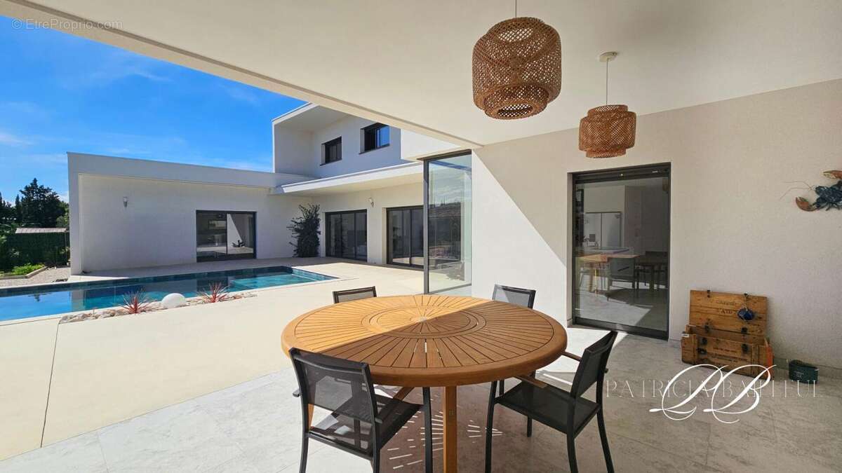 Maison à SAINT-FELIU-D'AVALL