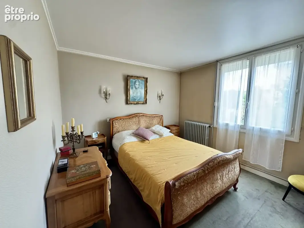 REZE - Maison à étage - 3 chambres - photo 5