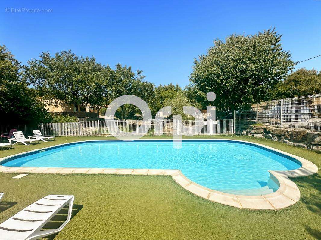 Maison à SAINT-ALBAN-AURIOLLES