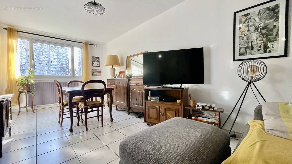 Appartement à VILLEURBANNE