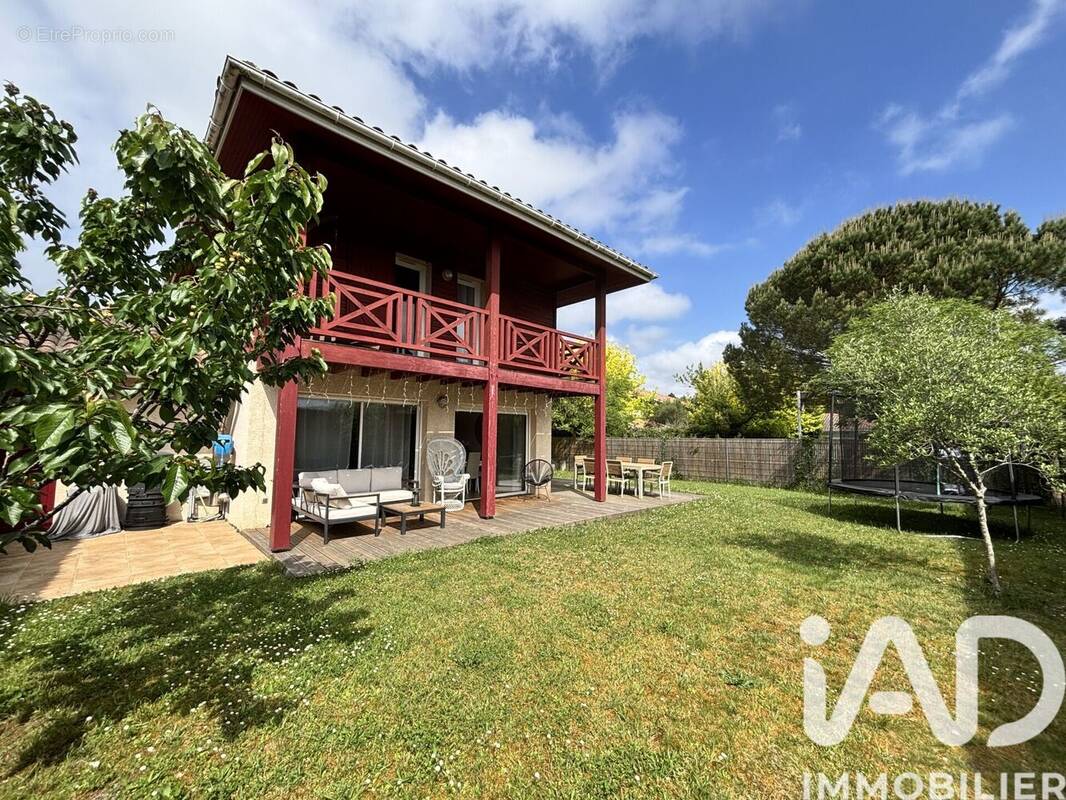 Photo 1 - Maison à ANGRESSE