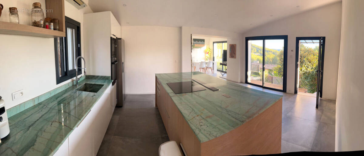 Maison à MARSEILLE-11E