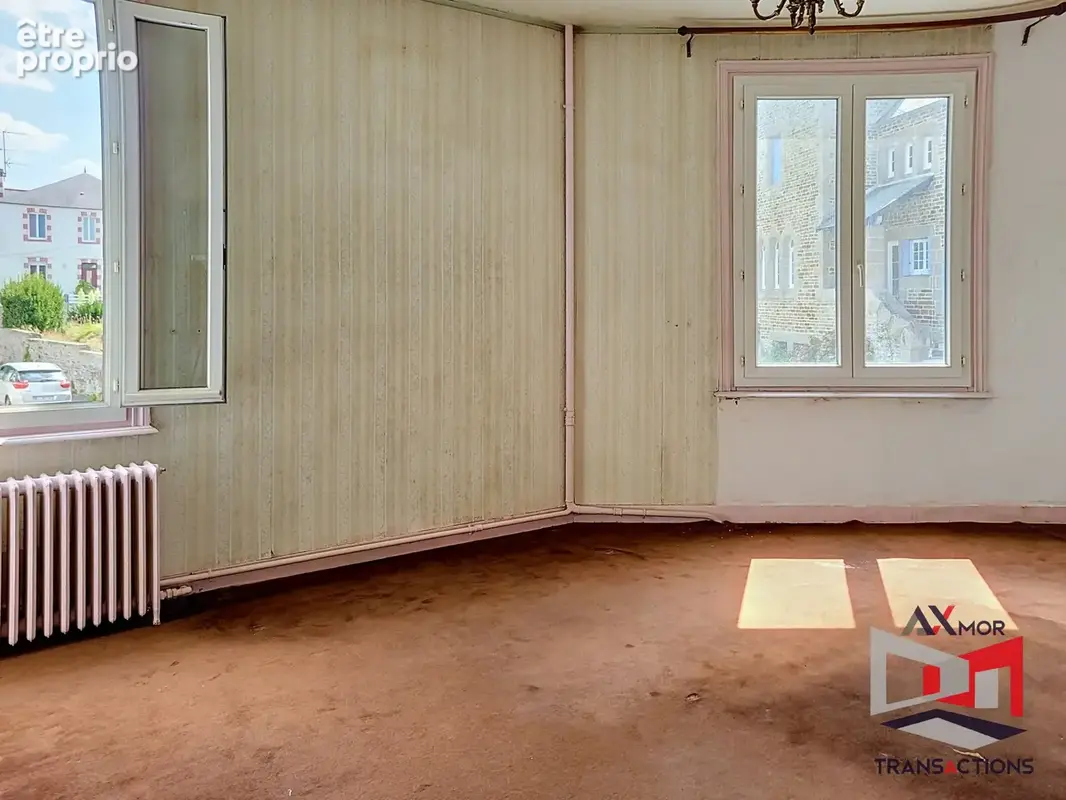 LANNION : Maison à rénover, bel emplacement ! - photo 11