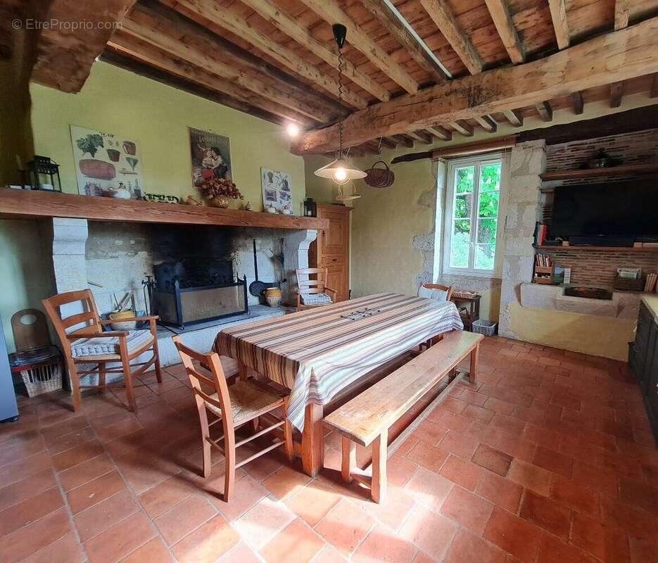 Maison à MIRADOUX