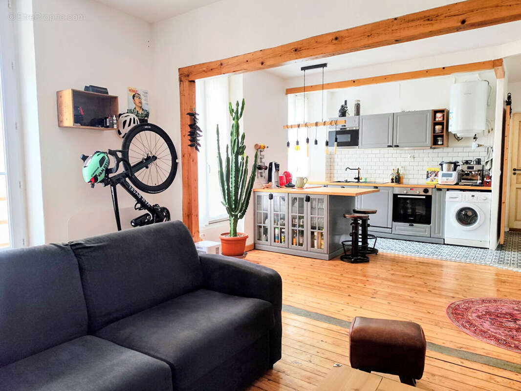 Appartement à SAINT-DENIS