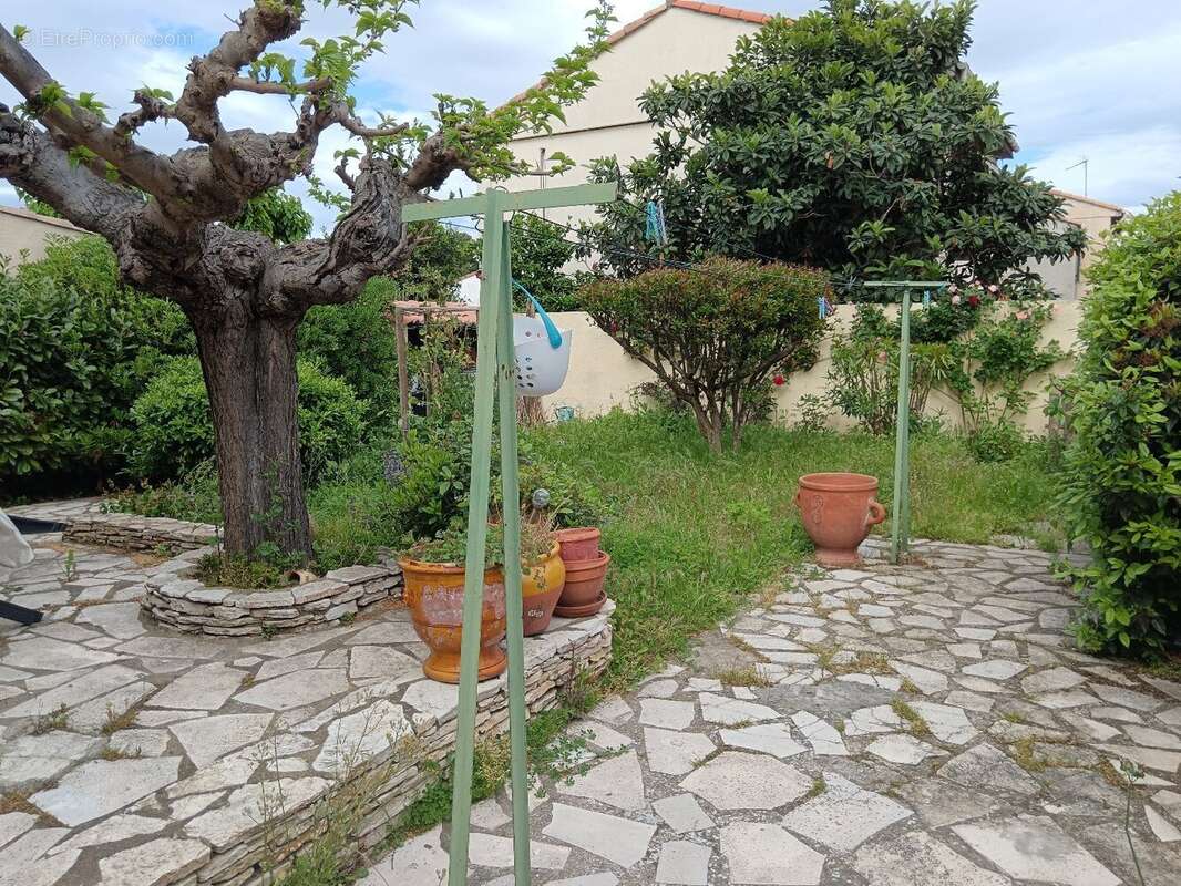 Maison 89 m² à Montady  - photo 3