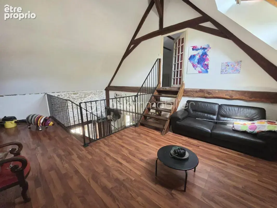 Magnifique Corps de ferme de 222m³ avec piscine et dépendances - photo 15