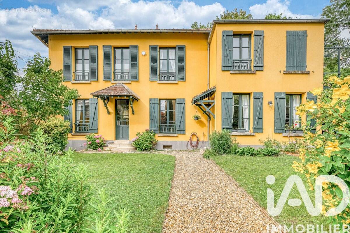 Photo 1 - Maison à CHALIFERT