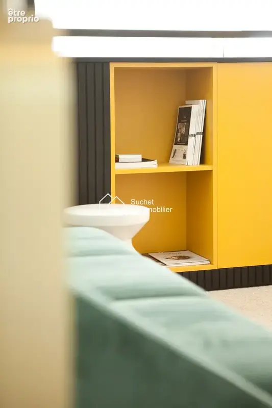 Bureaux contemporains de 121 m2 entièrement rénovés avec 4 stationnements privatifs   DPE C - photo 11