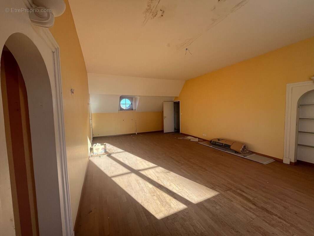 Appartement 85 m² à Autun  - photo 39