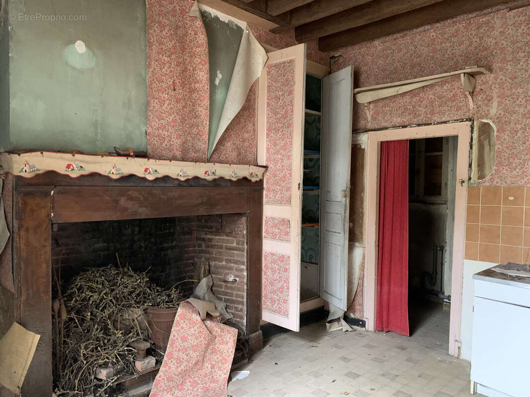 Maison à MOULINS-LA-MARCHE
