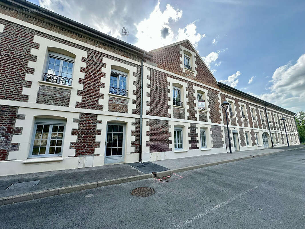 Maison à LA FERE