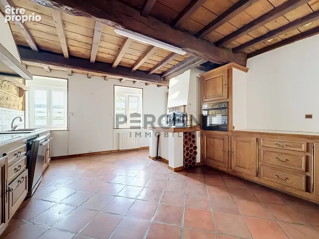 Maison 6 pièces 204 m² à vendre à Warnecourt (08090) - photo 5