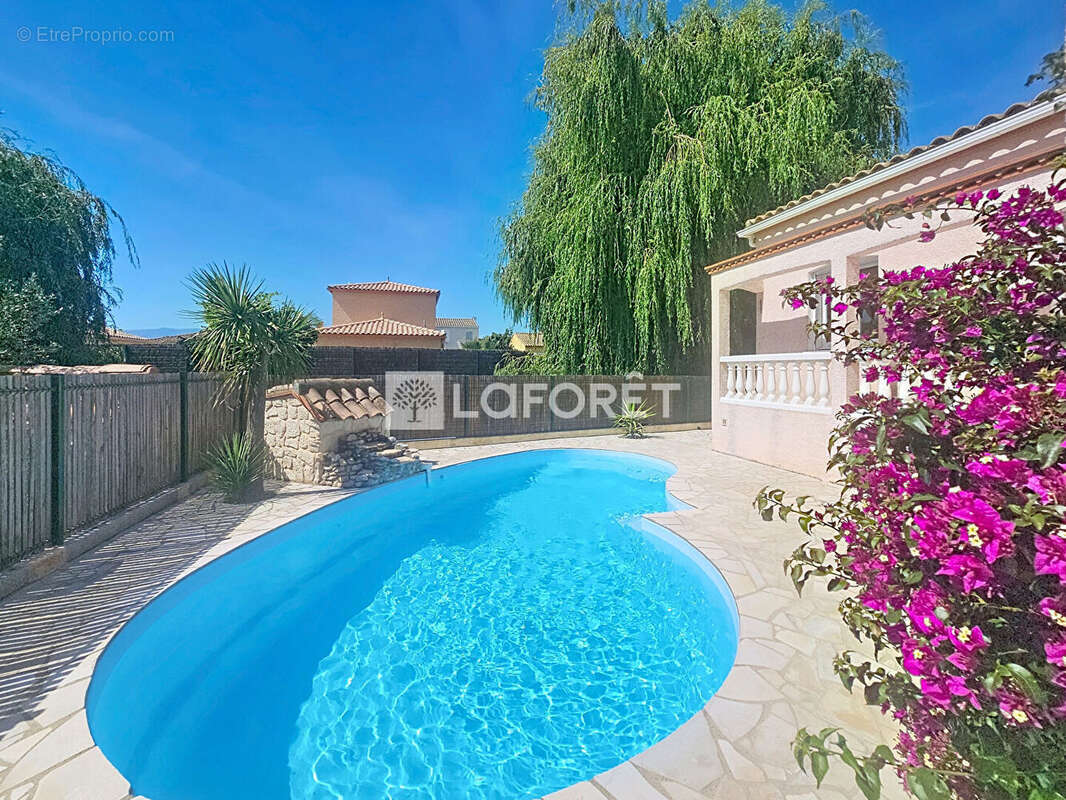 Maison à SAINT-CYPRIEN