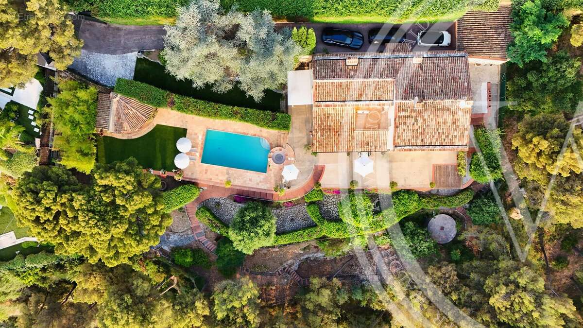 Maison à ROQUEBRUNE-CAP-MARTIN