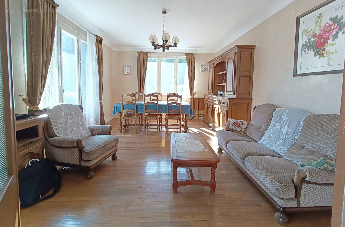 Maison à CLERMONT-FERRAND