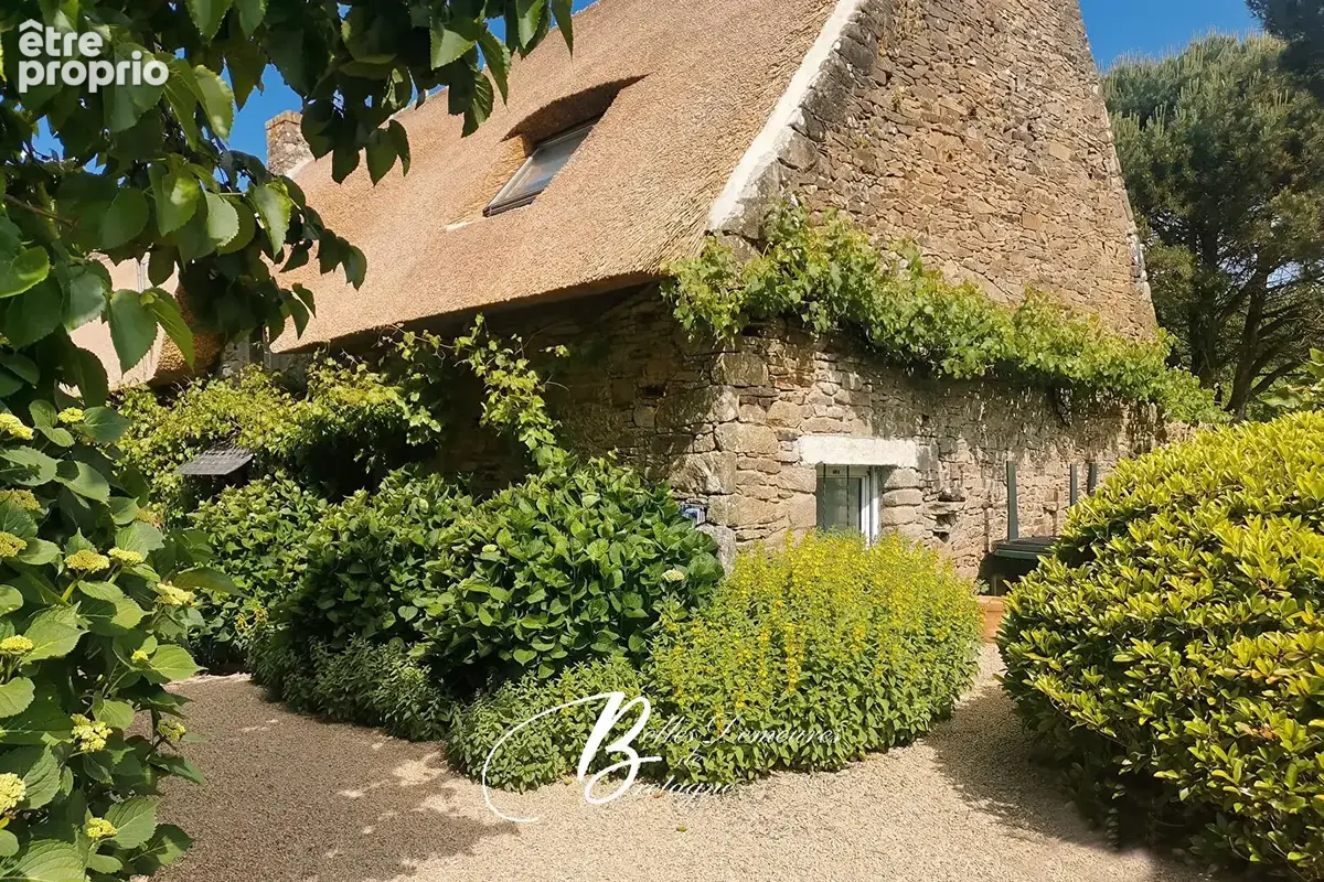 A vendre superbe chaumière en campagne avec dépendances et piscine - photo 4
