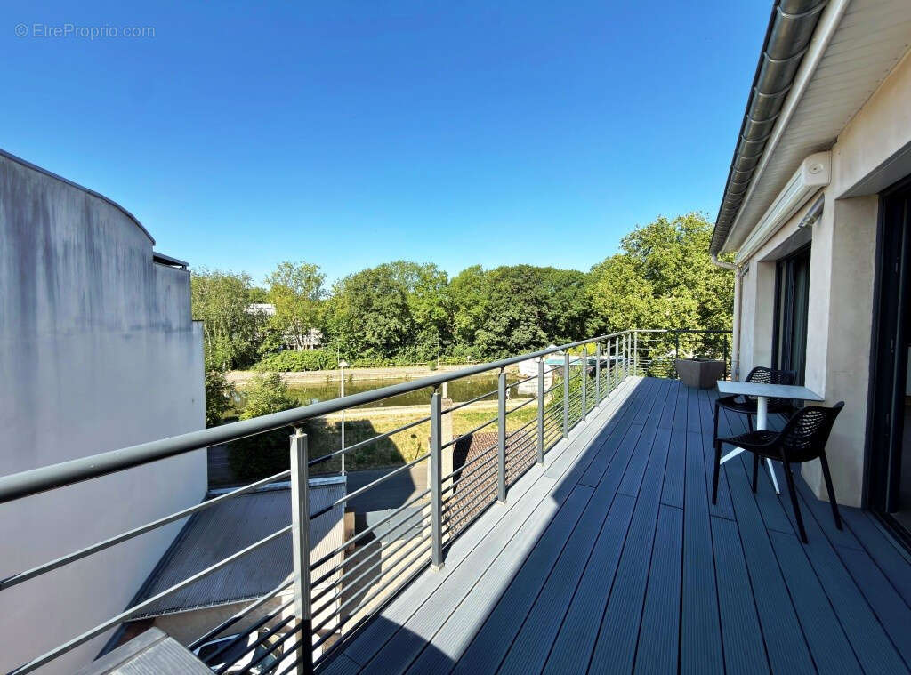 Pépinière Canal à découvrir ce magnifique  appartement d'exception de 3 pièces très lumineux de 85,50 m2, situ - photo 11
