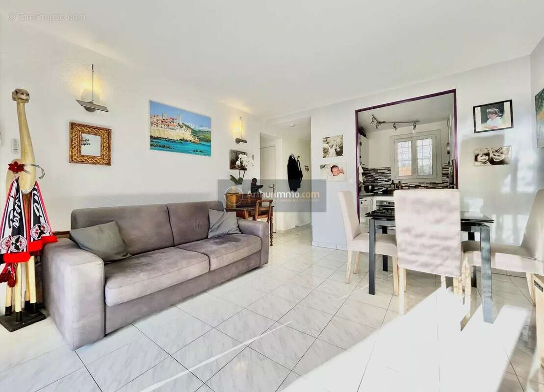 Appartement à FREJUS