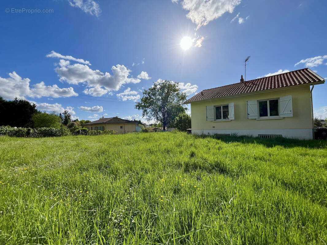 Maison à SAINT-LOUBES