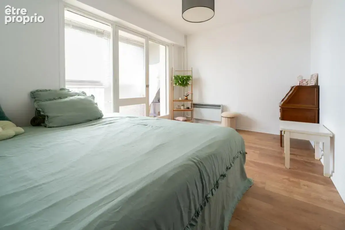 Appartement d'exception – Centre Rennes – Vue sur le Canal d'Ille-et-Rance - photo 5