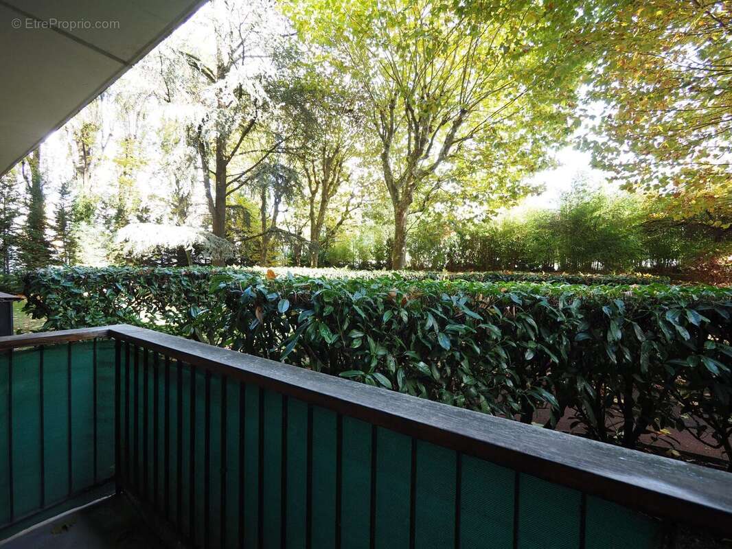 Appartement à FONTENAY-LE-FLEURY