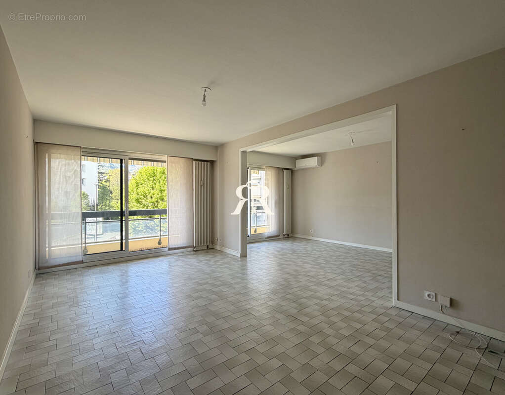 Appartement à CHAMALIERES