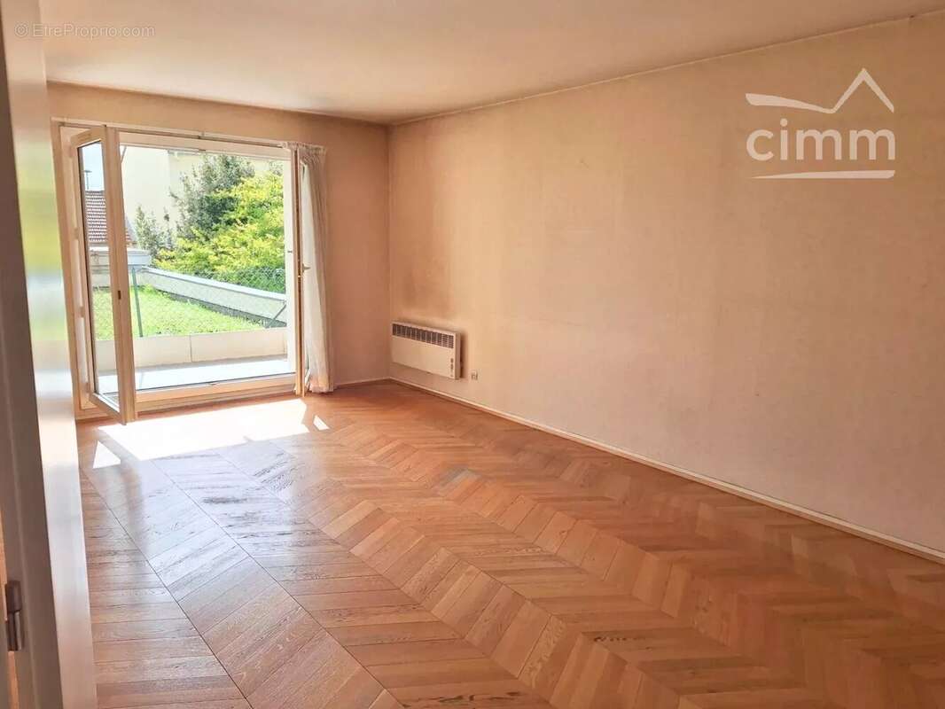 Vente 3 pieces avec boxe voiture  romainville - photo 2