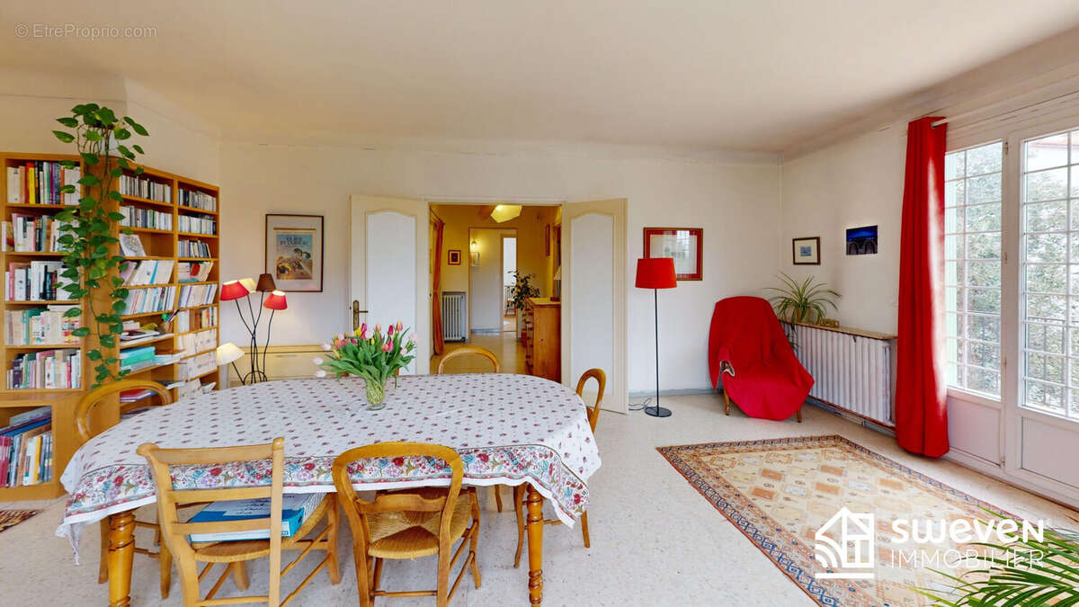 pièce de vie étage - Maison à BOMPAS