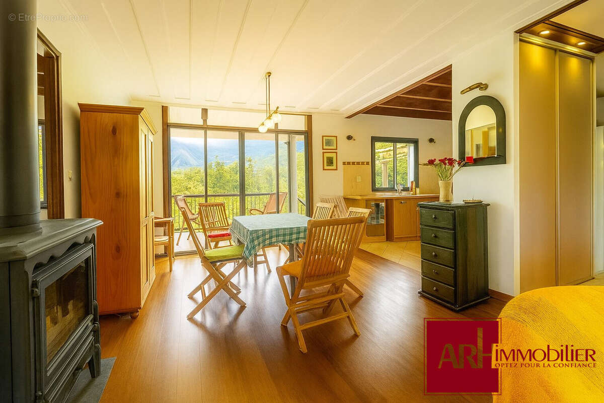 Maison à SAINT-LOUIS