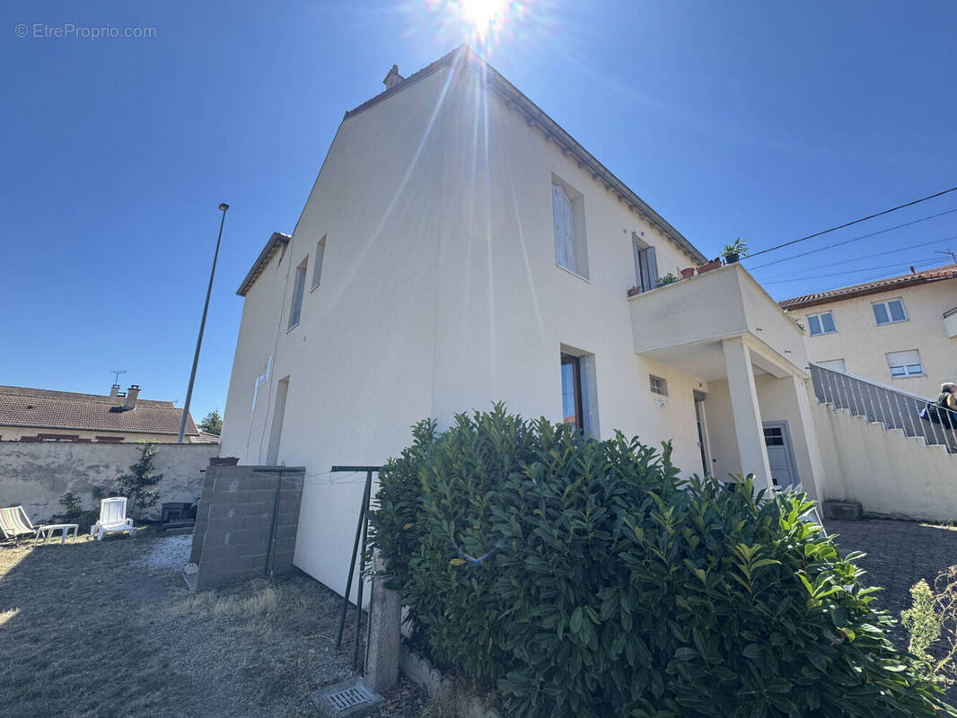 Photo 1 - Appartement à LE COTEAU
