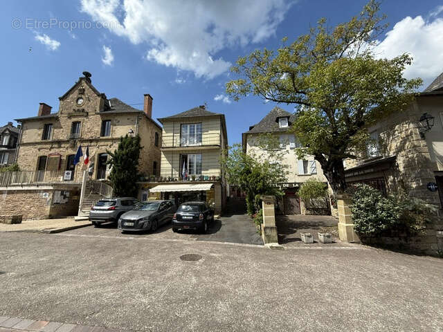 Immense maison à acheter pour famille avec enfants à Aubazines - photo 3