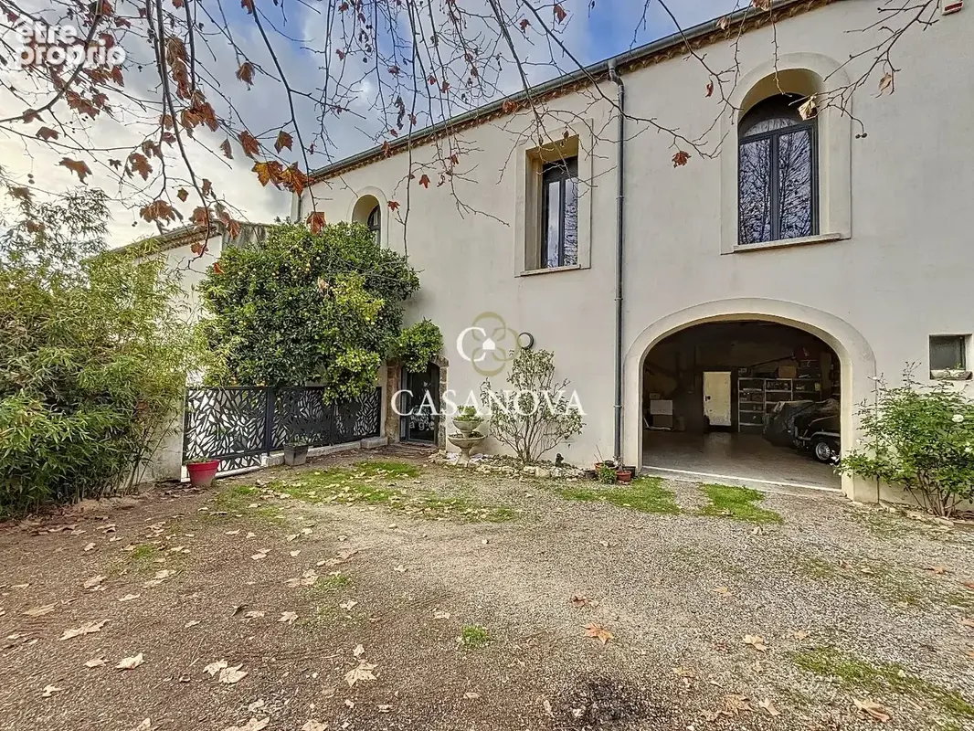 Maison de charme rénovée esprit loft avec piscine et volumes généreux  Pézenas - photo 2