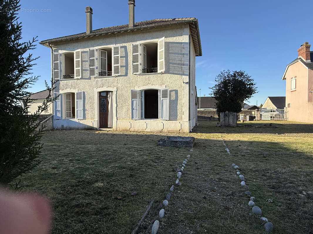 Maison à BOEIL-BEZING