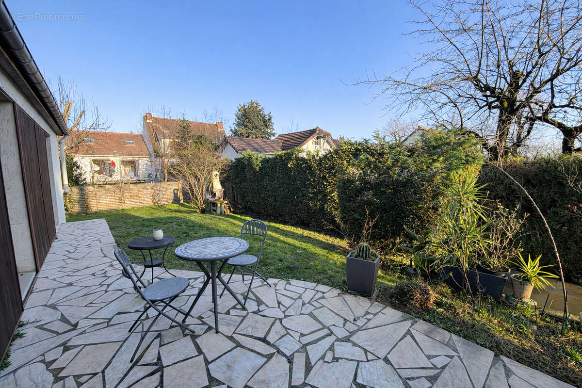 Maison à SOISY-SOUS-MONTMORENCY