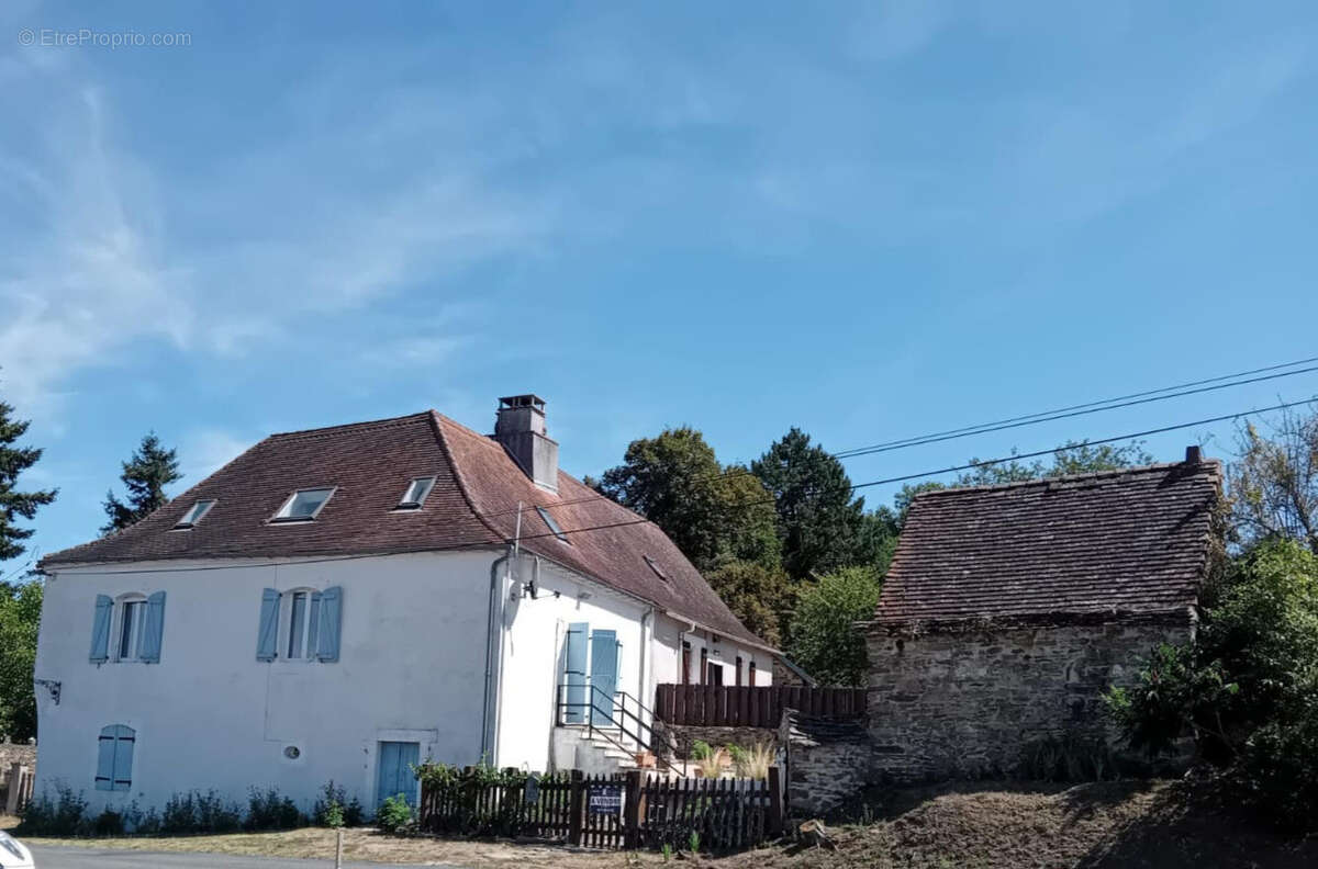 The house - Maison à JUMILHAC-LE-GRAND