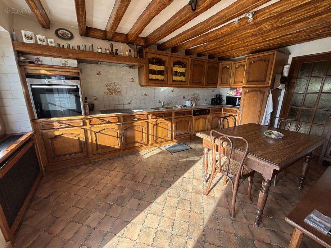 Maison 190 m² à Longnes  - photo 11