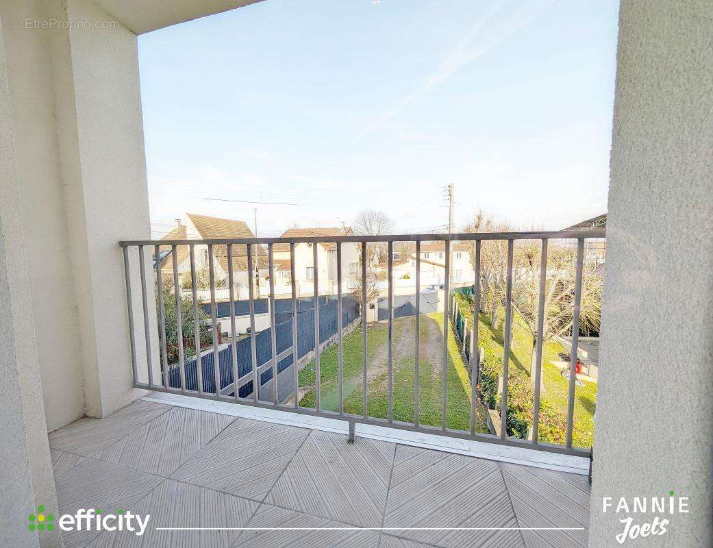 Maison à SAINT-GRATIEN