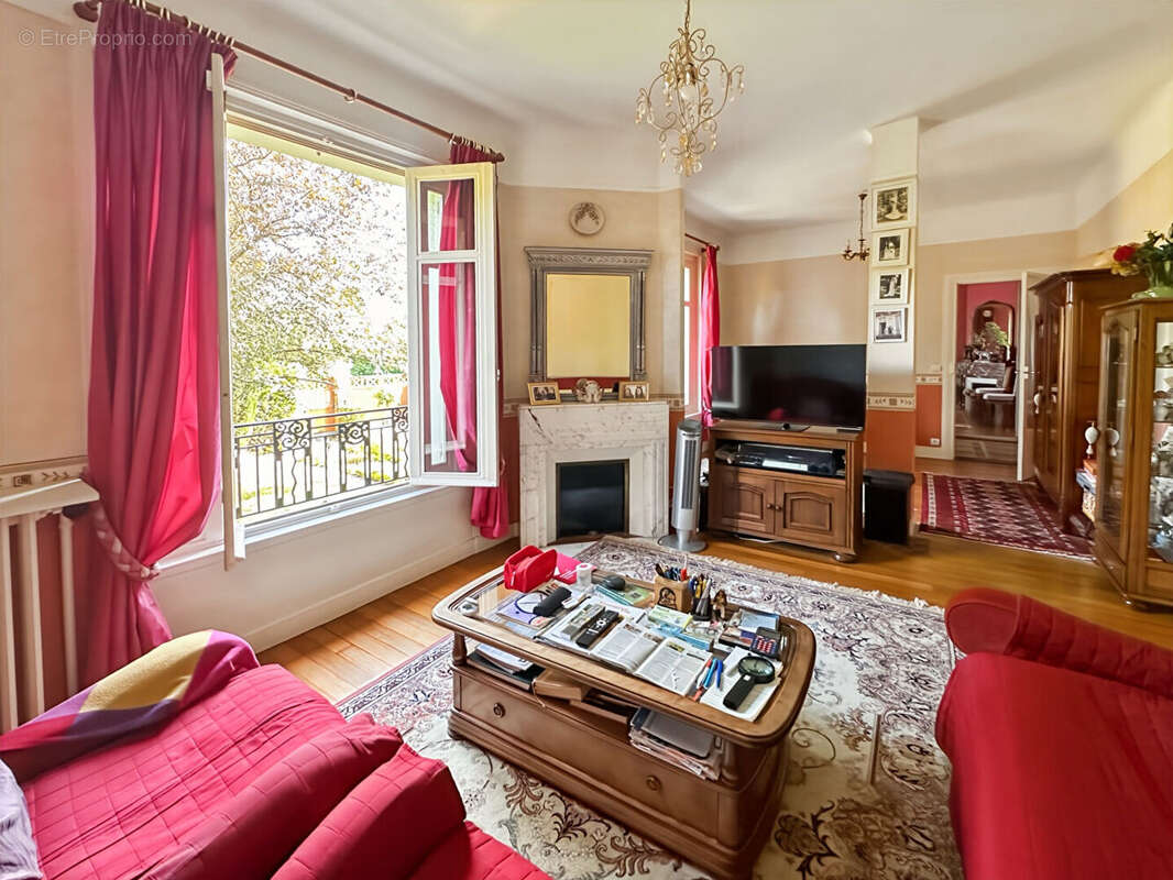 Maison 207m² à verrières-le-buisson - photo 4