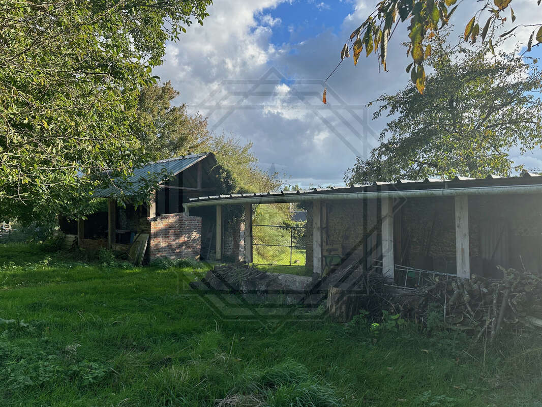 Maison à VILLENEUVE-LES-SABLONS