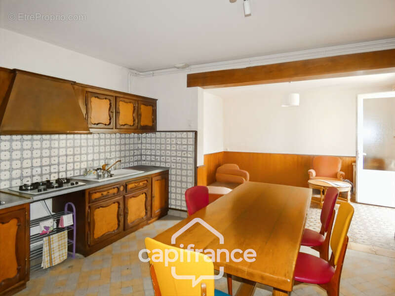 Maison à SAVIGNY-EN-REVERMONT