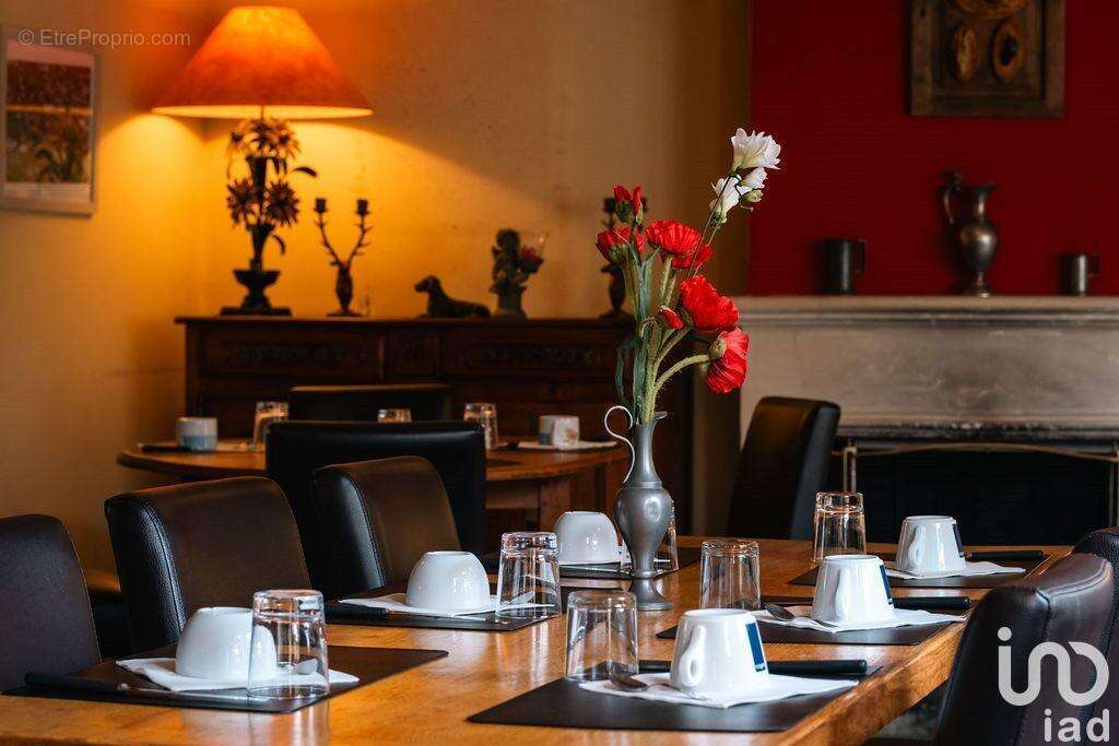 Photo 4 - Commerce à BRINON-SUR-SAULDRE