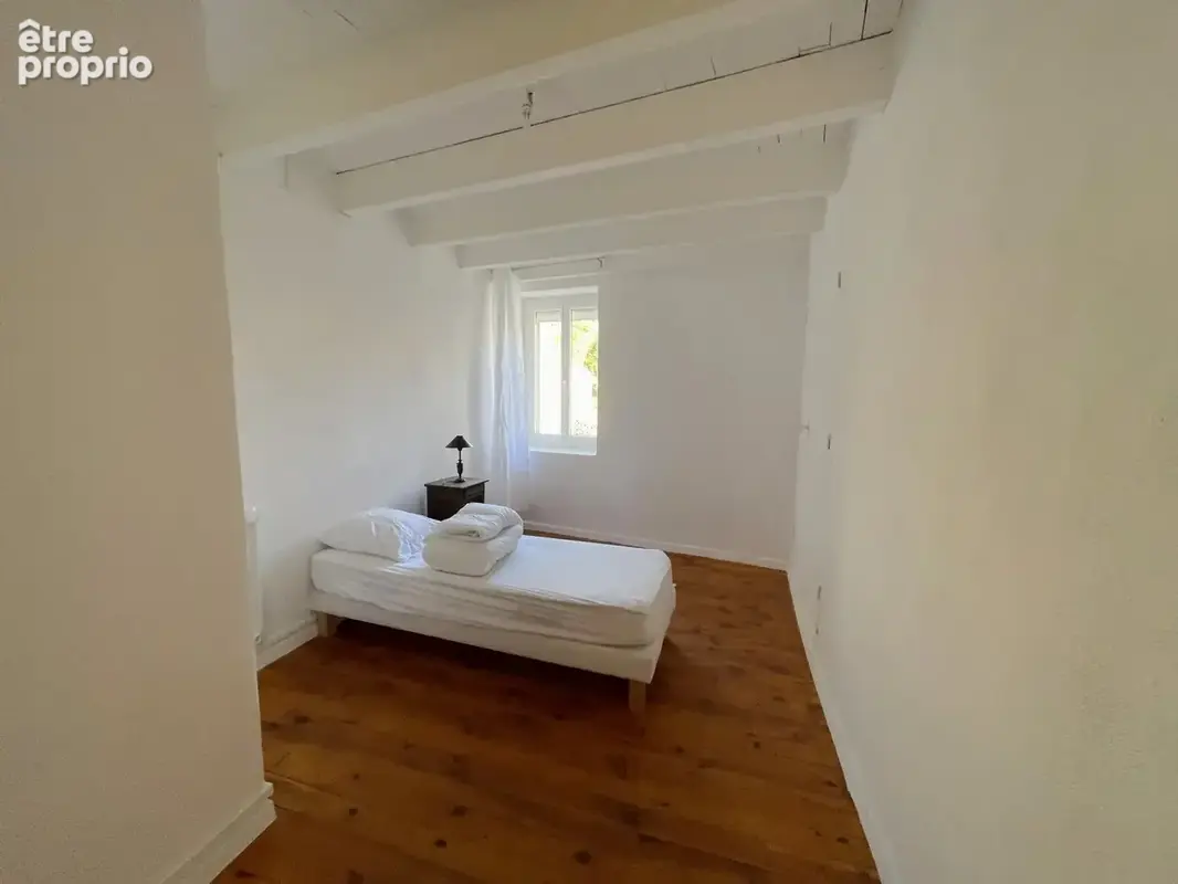 Investissement locatif - Maison 3 appartements + dépendances - 178 m² - photo 7