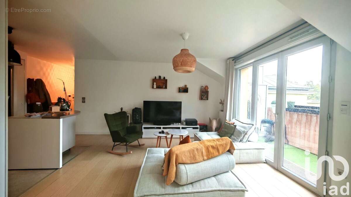 Photo 3 - Appartement à QUINCY-SOUS-SENART