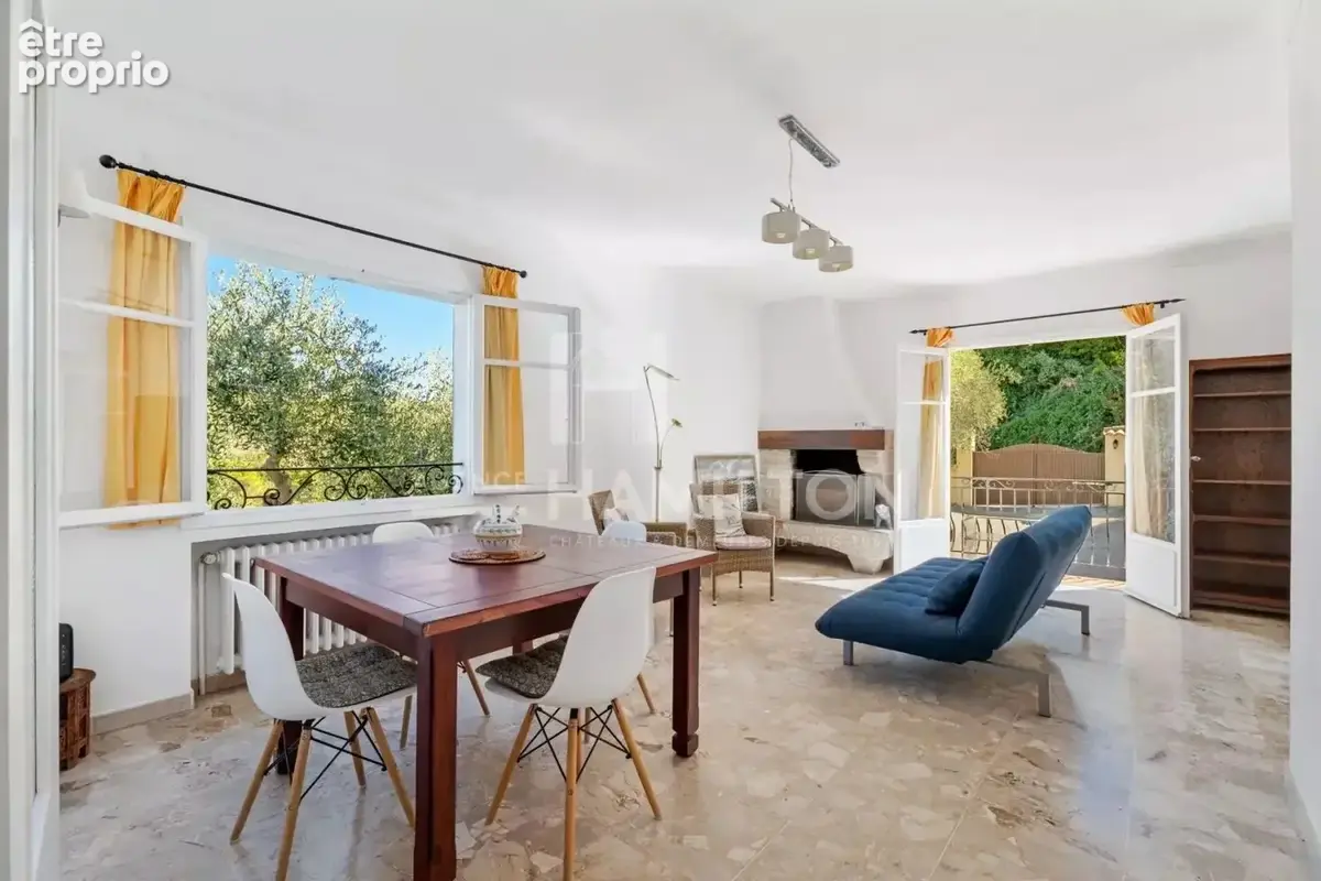 Exclusivité : Charmante villa à pied du village de Biot - photo 4