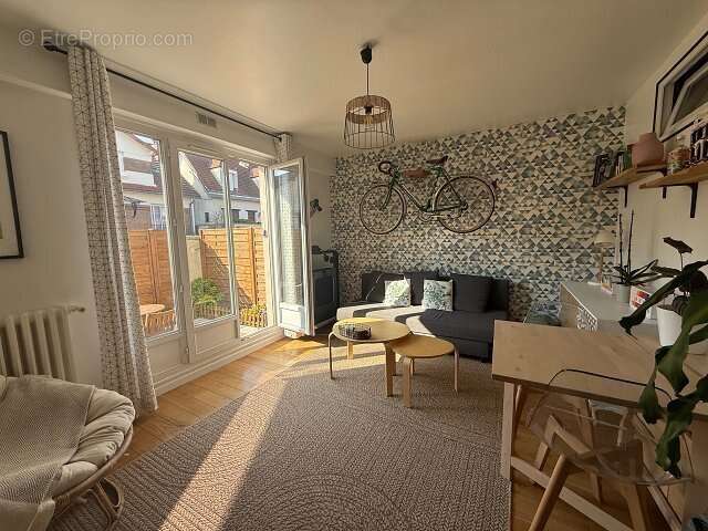 Appartement à MAISONS-ALFORT