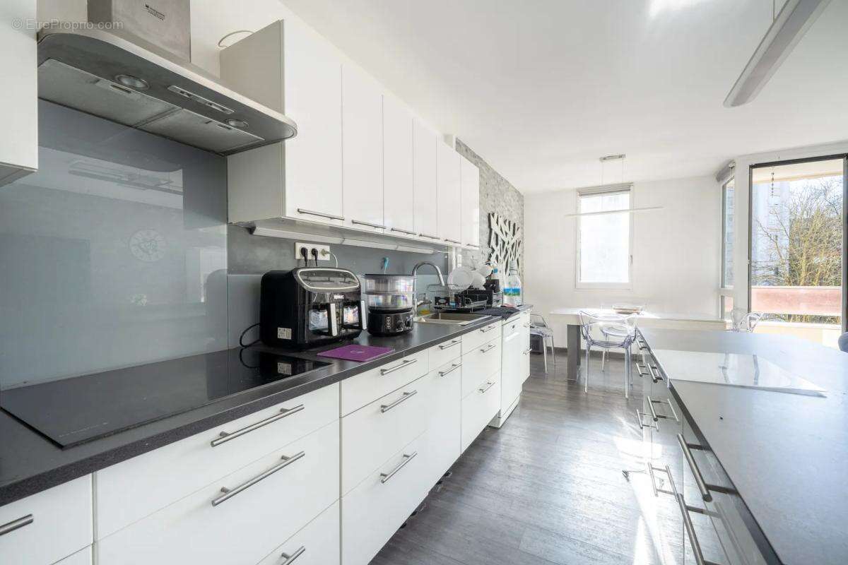 Appartement à LE RAINCY